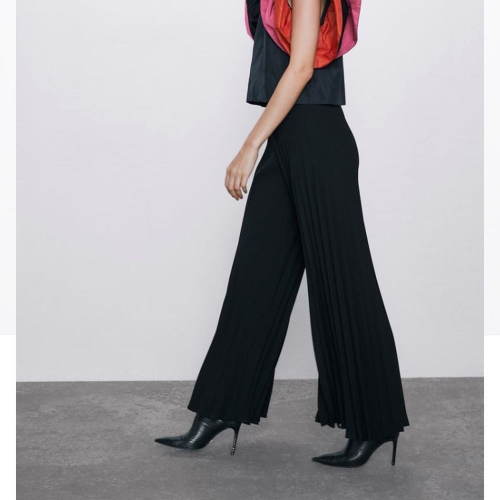 NWT! Zara Pleated Wide Leg Pants